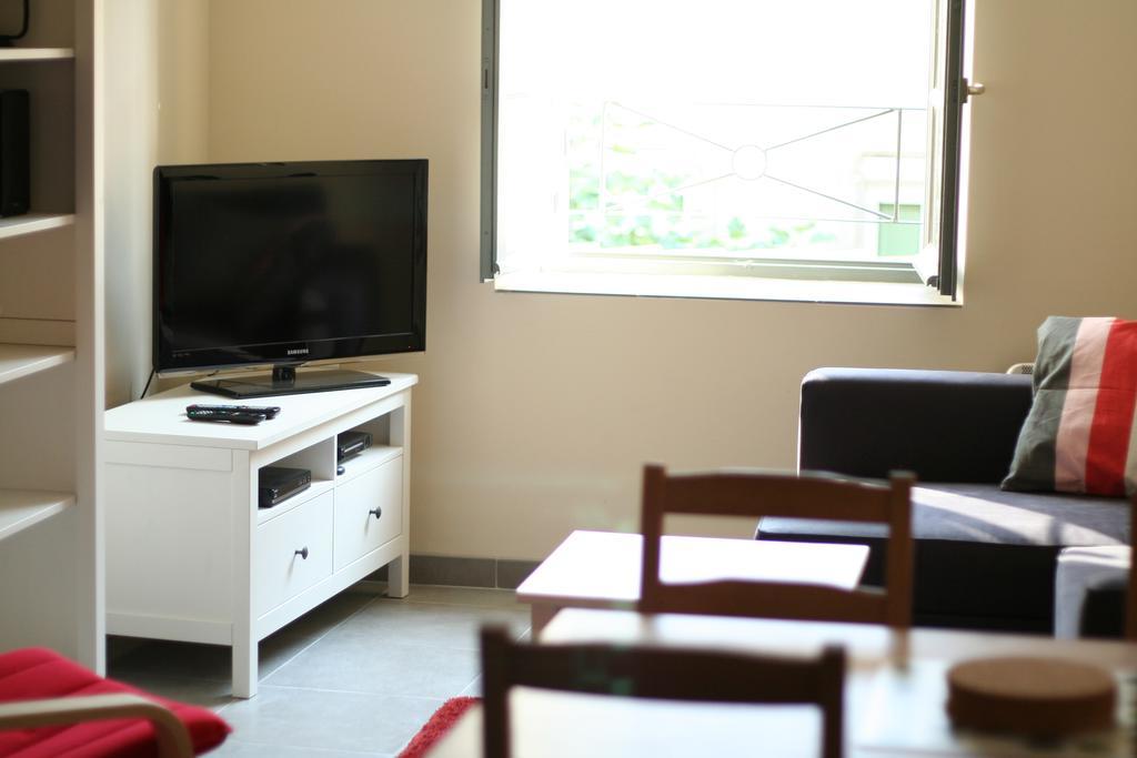 Carcassonne Pont Vieux Apartments ภายนอก รูปภาพ